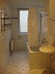 Badezimmer mit Tageslicht